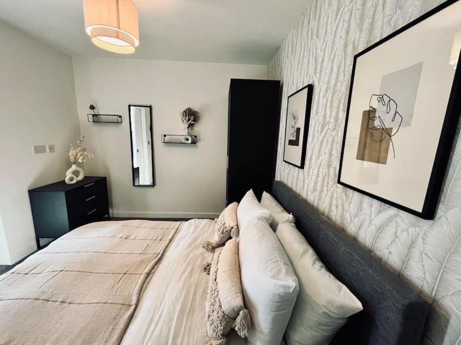 Stunning One Bedroom Apartment In Old Trafford Manchester Esterno foto